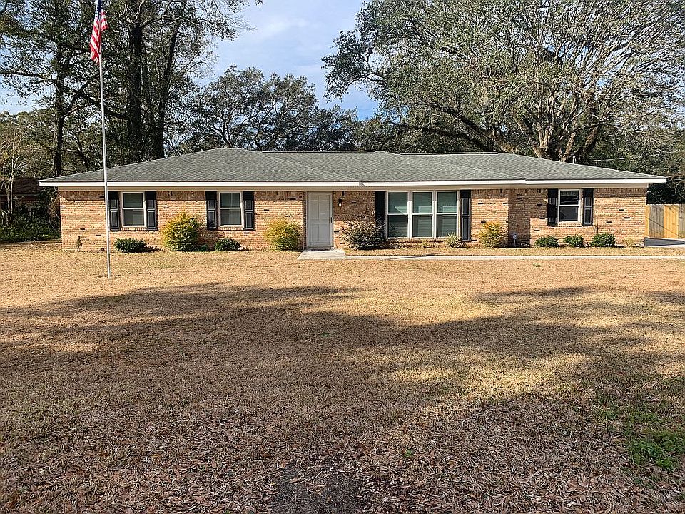 1st image of 5513 Clara Ct