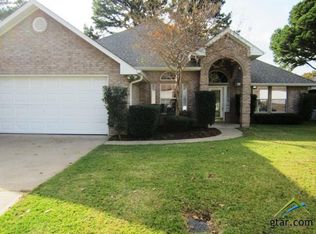5719 Berkeley Dr, Tyler, TX 75707