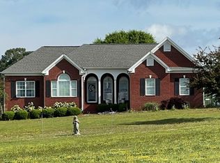 797 Roy Bird Rd, Rock Spring, GA 30739