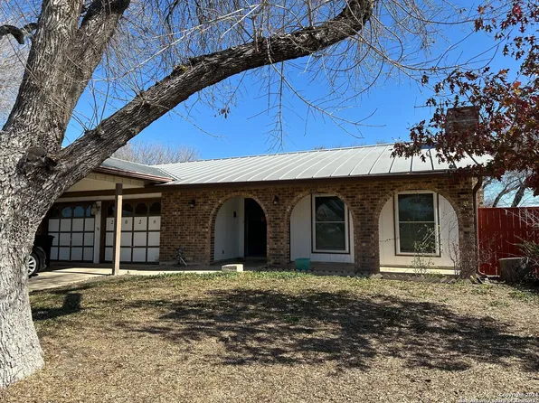 2026 MOSSY CREEK DR, San Antonio, TX 78245