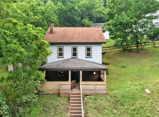 223 Thompson Run Rd, Mcknight, PA 15237