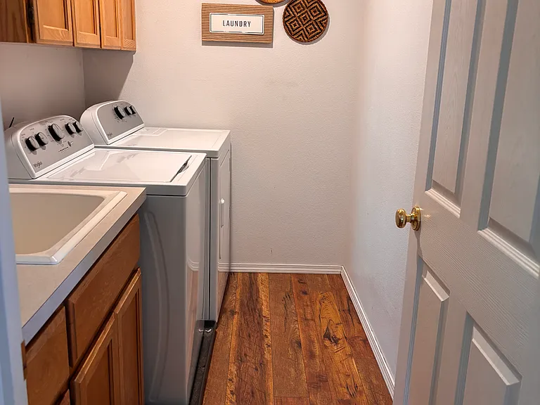 1593 Hummingbird Ln — Photo 9