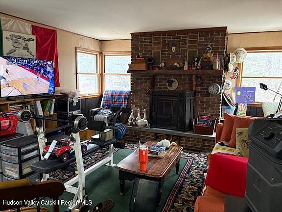 4th image of 504 Greenkill Road