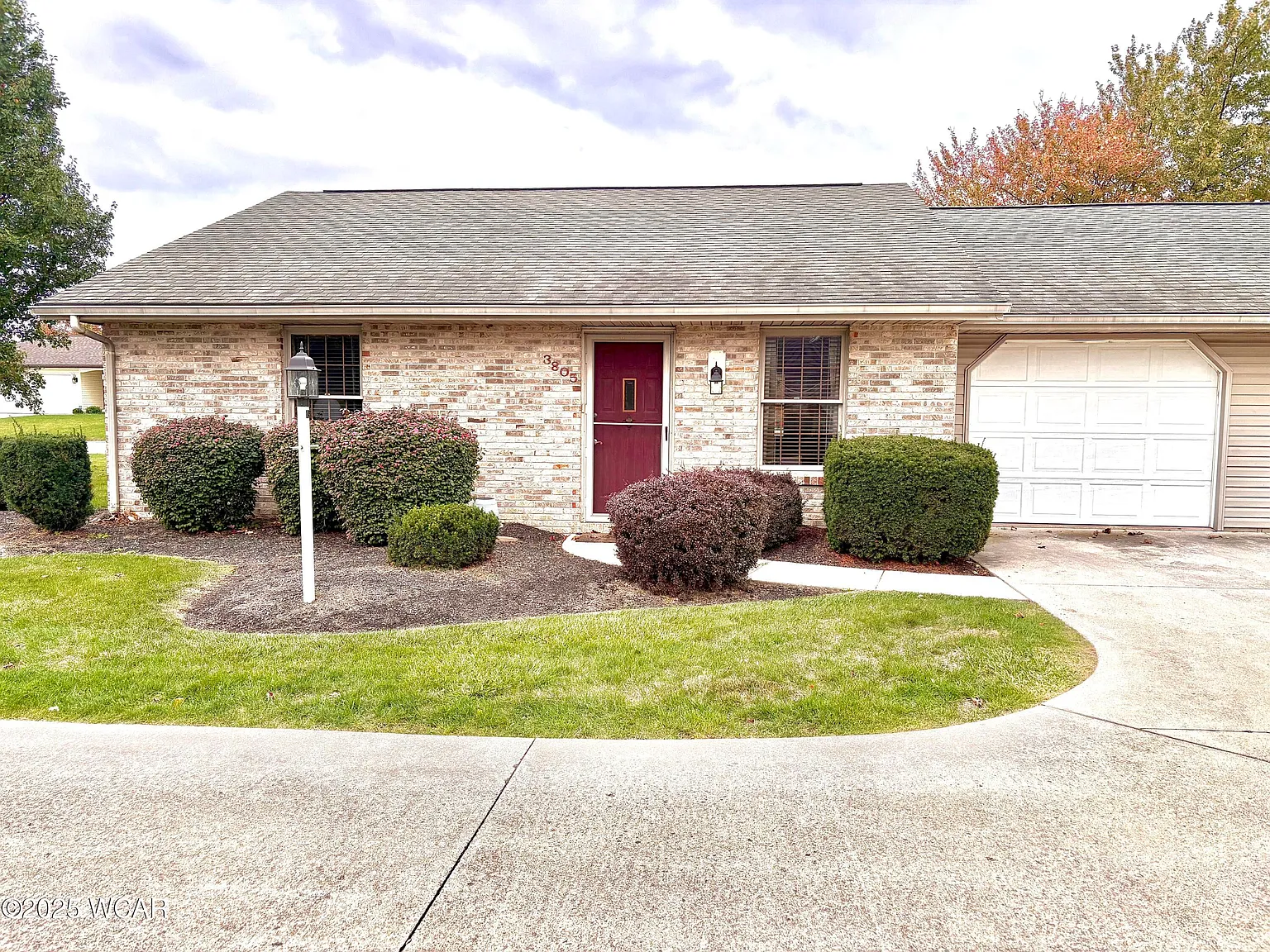 3805 Cambridge Pl photo 1