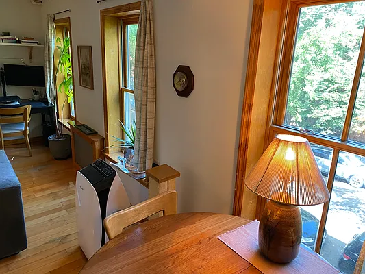 Rented by BLS Realty | media 2