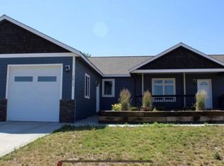 2813 2nd St NE, Watford City, ND 58854