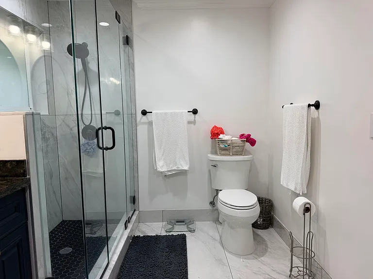5142 NW 43rd Ave — Photo 41