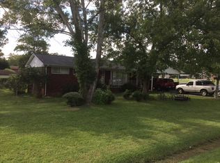 100 Avis Dr, Dalton, GA 30721