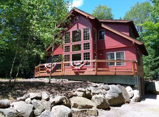 11 S Beach Rd, Frye Island, ME 04071