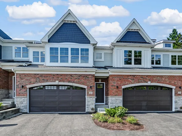 133 Harding Ct, Glen Ellyn, IL 60137