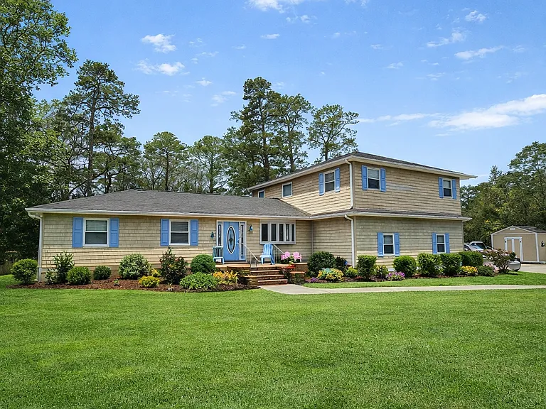 Cedar Bark Rd — Photo 1