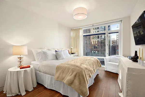 Sold by Corcoran | media 4