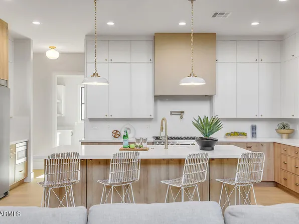 4420 E GLENROSA Avenue, Phoenix, AZ 85018