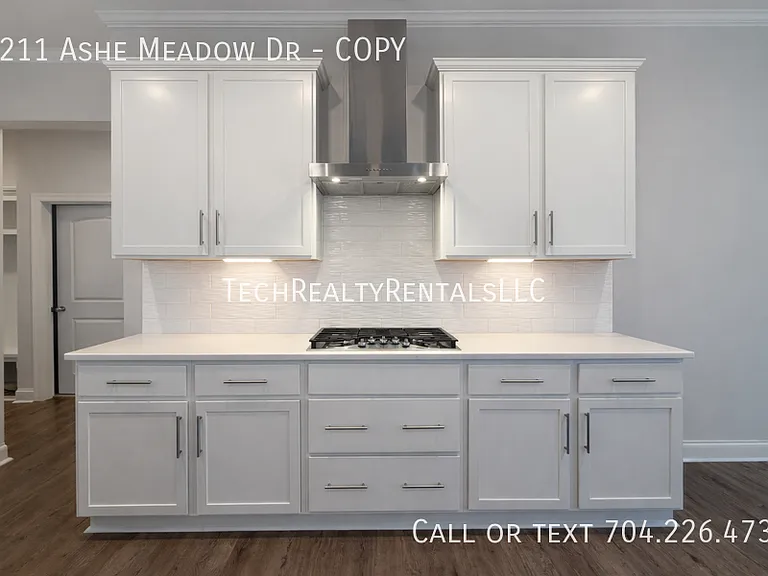1211 Ashe Meadow Dr #COPY — Photo 10