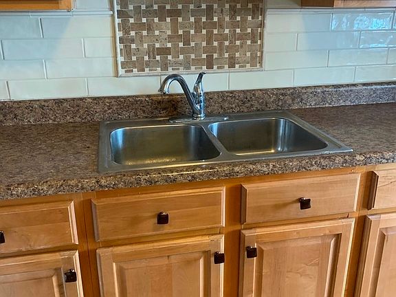 4th image of 4800 S Lake Park Ave #1106A