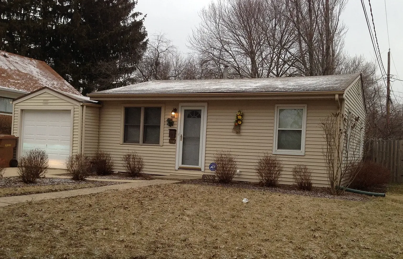 206 S Fair St photo 1