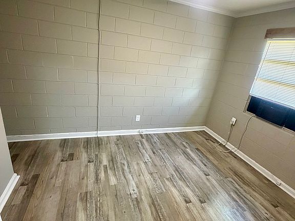 3rd image of 760 Illges Rd APT 22