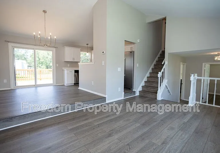 10116 Wimbledon Ct — Photo 14