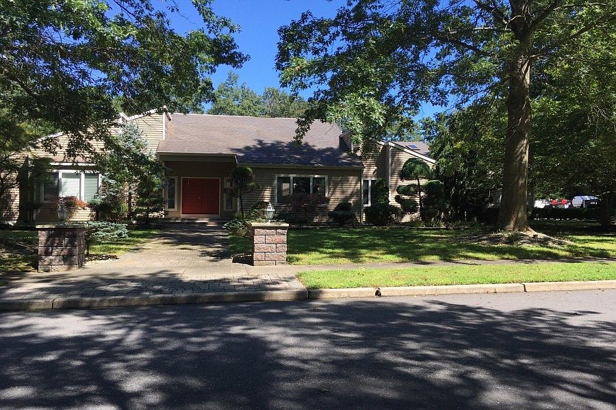1st image of 1284 Woodfern Ct