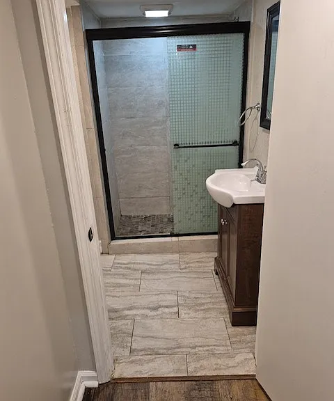 4518 Izard St #1A — Photo 7
