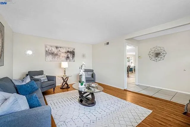 25557 Calaroga Ave — Photo 5