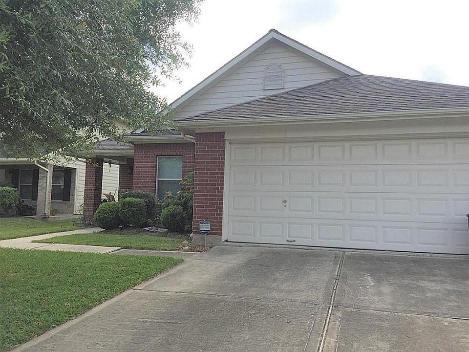 1st image of 14134 Hearth Hollow Ln