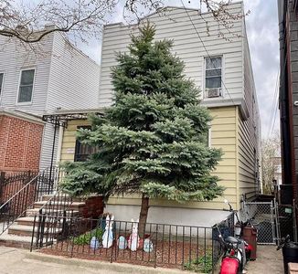 59-32 57th Rd, Maspeth, NY, 11378