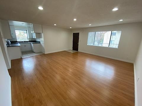2nd image of 1248 Stanley Ave