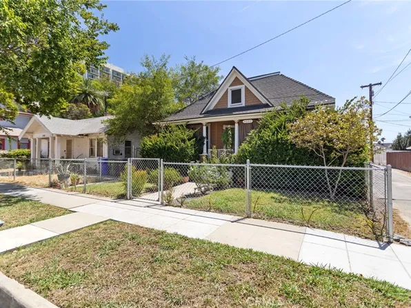 4048 9th St, Riverside, CA 92501