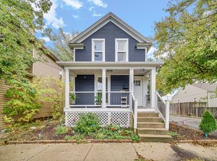 1521 Catalpa Ave, Waukegan, IL 60085