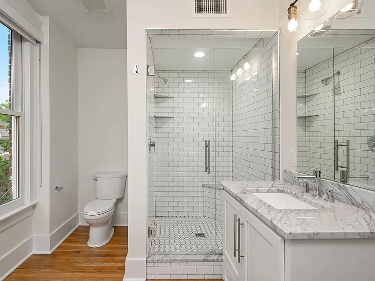 3513 Gillham Rd #1S — Photo 16