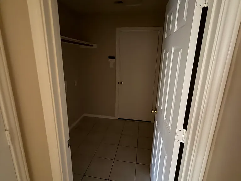 2513 Frosted Green Ln — Photo 19