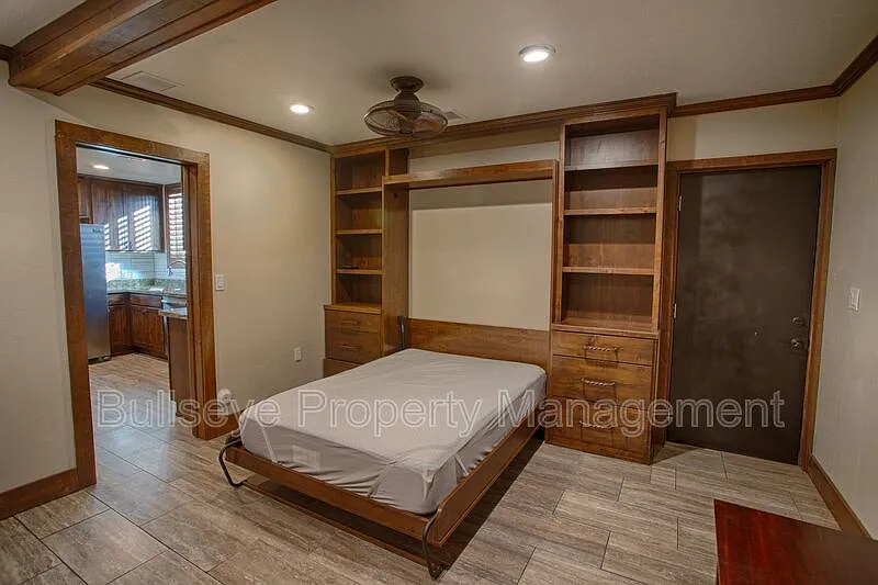 1 bed, 1.0 bath, 500 sqft, $1,200 — Photo 3