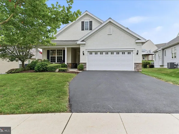 509 McElree Ln, Coatesville, PA 19320