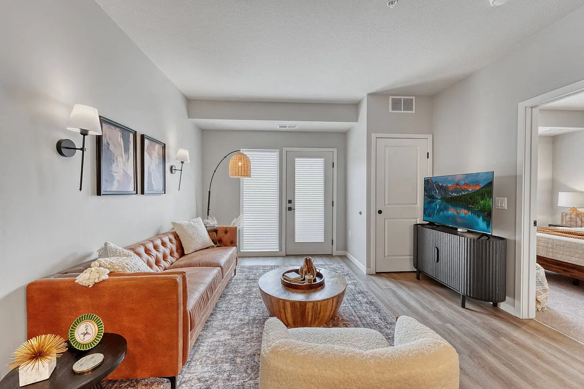 Building Photo - Lochner Apartments