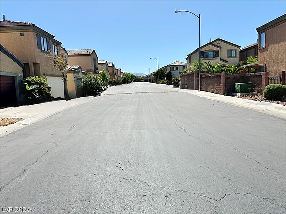 2nd image of 5323 Railroad River Ave