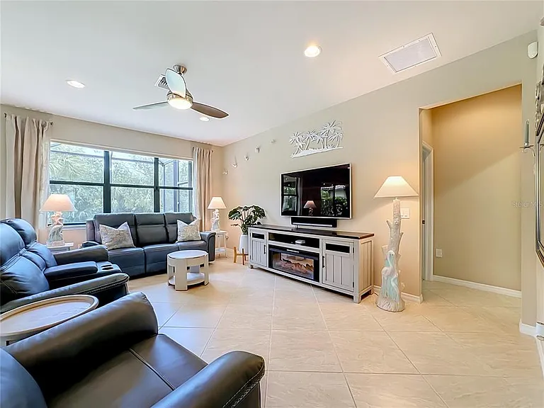11230 Sandhill Preserve Dr — Photo 6