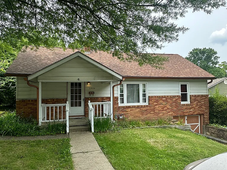 1220 S Stull Ave — Photo 1