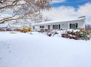 3417 Lyndhurst Rd, Stuarts Draft, VA 24477