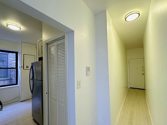 5th image of 9 Ellington St #B2