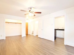 561 Aloha St APT 203, Seattle, WA 98109