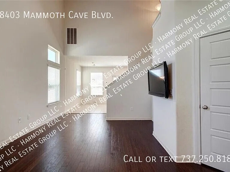 18403 Mammoth Cave Blvd — Photo 5