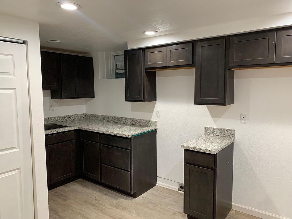 1st image of 4594 W Bingham Pl