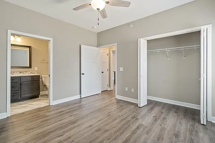 528 Concord Dr — Photo 11