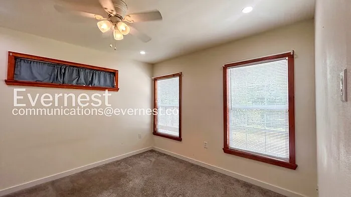 118 Cravens Ave — Photo 9