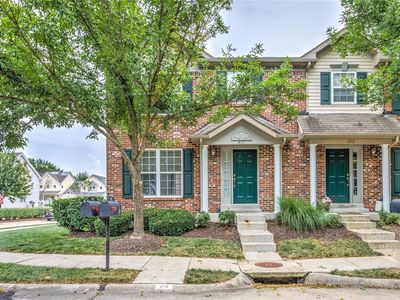 271 Vivaron Ave, Saint Charles, MO, 63303
