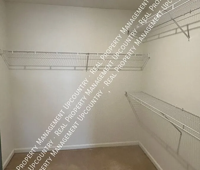 229 Lions Park Rd — Photo 8