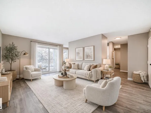 11255 31st Ave NW #28, Edmonton, AB T6J 3V6