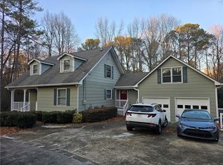 1821 N Oak Dr, Lawrenceville, GA 30044