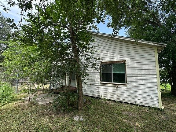 3rd image of 207 N Oneal Ave